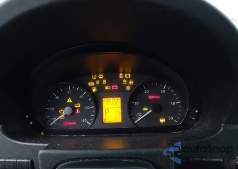 2014 Mercedes-Benz Sprinter 2500 Normal Roof z USA, uszkodzony, nr VIN WD3PE7DC3E5834538